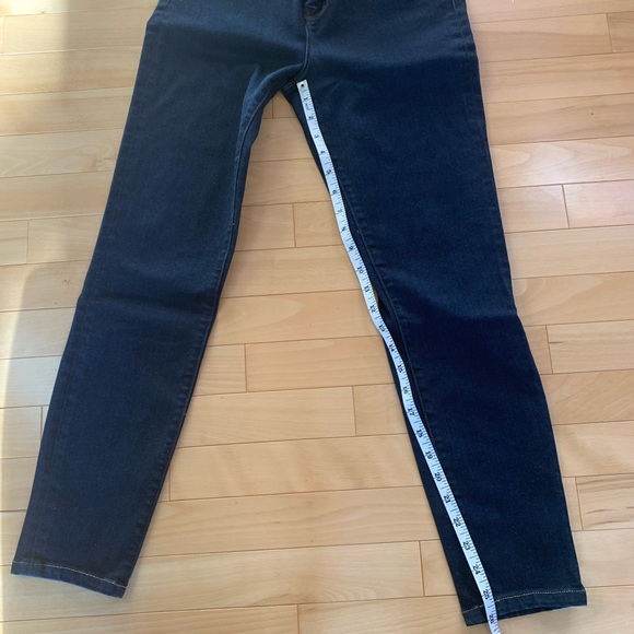 J Brand Blue Jeans - Picture 5 of 10